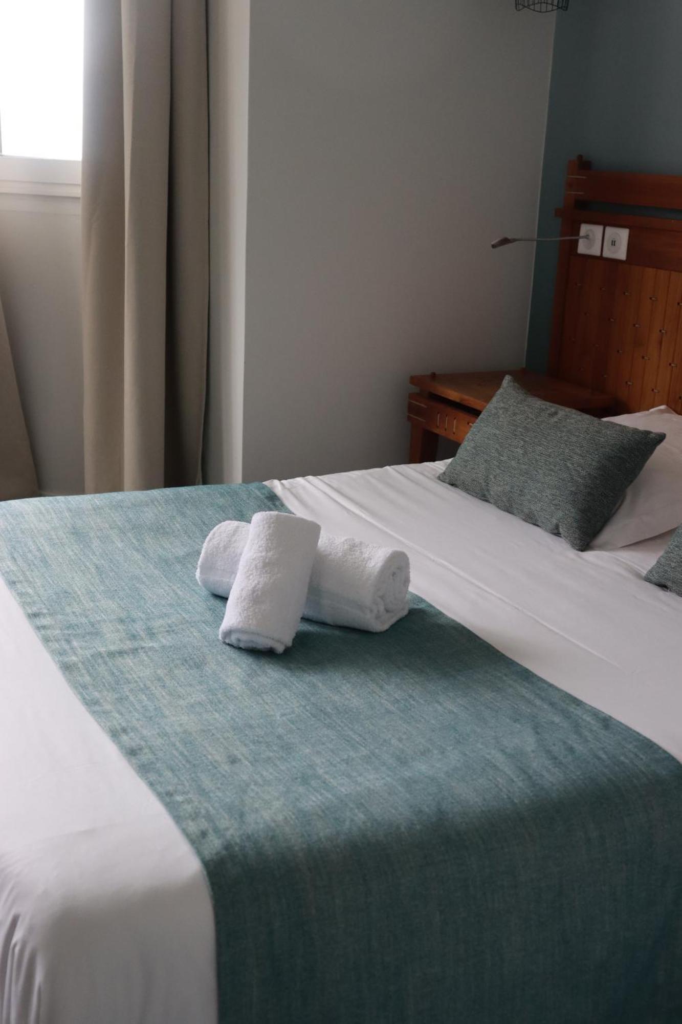 Garrigae Cap Coz Hotel Fouesnant Bagian luar foto